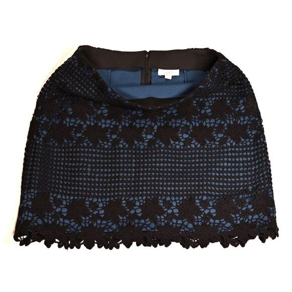 LOFT Black Lace Overlay Shift Skirt Size 10 P - Picture 2 of 4